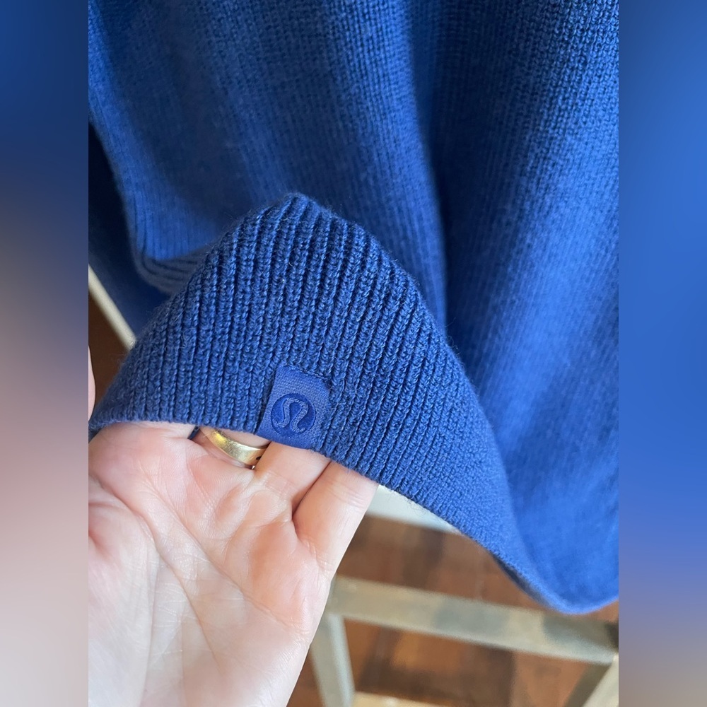 Lululemon Merino Wool-Blend Ribbed Crewneck Sweater
Heathered Psychic large - Picture 6 of 6